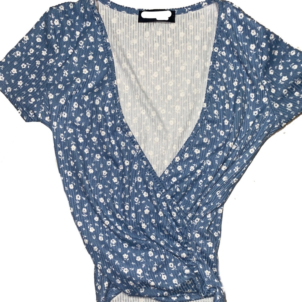 Cross v neck top